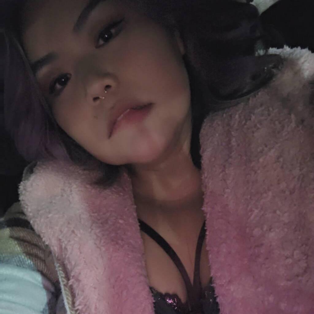 
                        Hunnay hayze
                     is Female Escorts. | Prince George | British Columbia | Canada | canadapleasure.com 