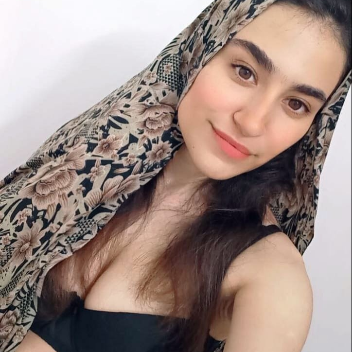 Ritu Kumari is Female Escorts. | Cambridge | Ontario | Canada | canadapleasure.com 