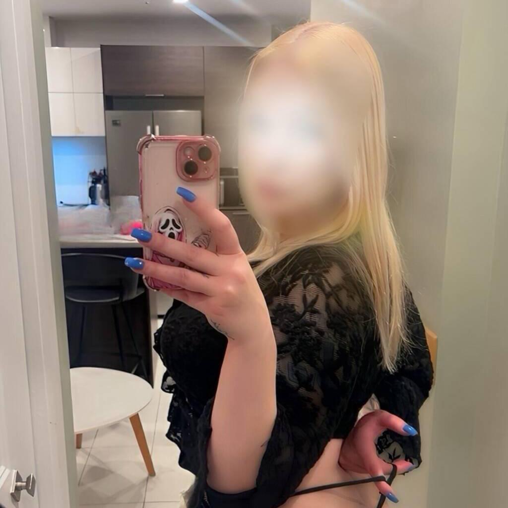 
                        Alyy WestXO
                     is Female Escorts. | Quebec City | Quebec | Canada | canadapleasure.com 