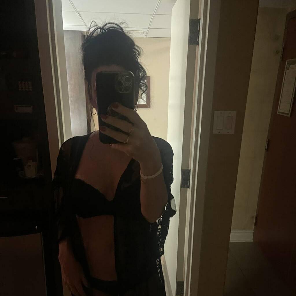 
                        Moi
                     is Female Escorts. | Quebec City | Quebec | Canada | canadapleasure.com 