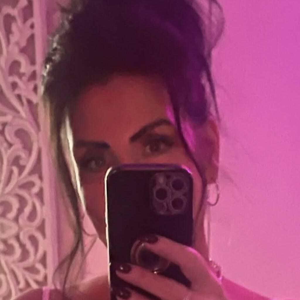 
                        Moi
                     is Female Escorts. | Quebec City | Quebec | Canada | canadapleasure.com 