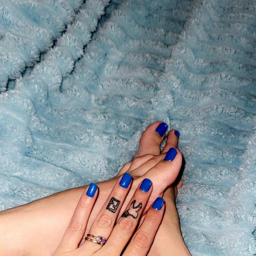 
                        Alyssa
                     is Female Escorts. | Edmonton | Alberta | Canada | canadapleasure.com 