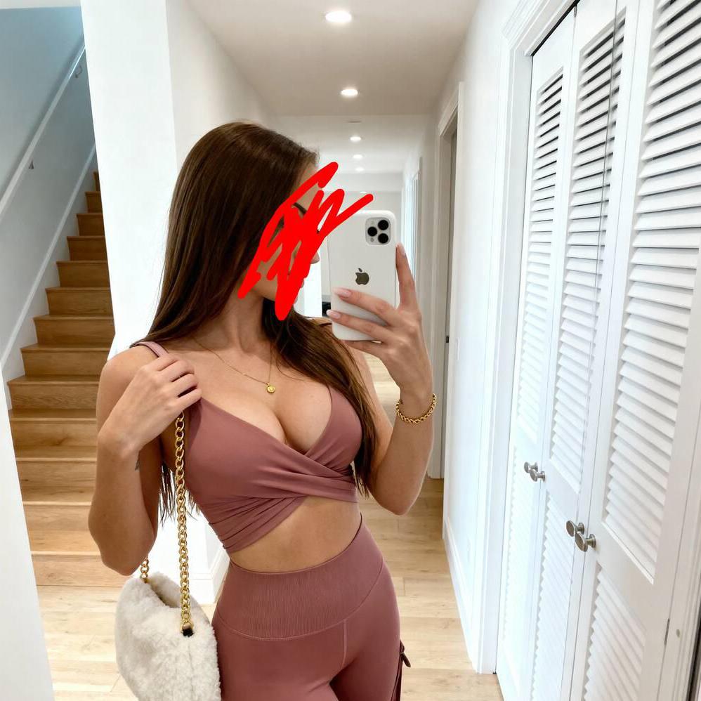 
                        Romie
                     is Female Escorts. | Edmonton | Alberta | Canada | canadapleasure.com 