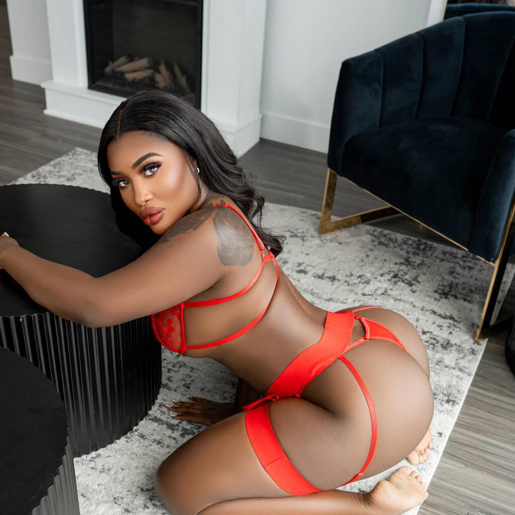 
                        Aaliyah
                     is Female Escorts. | windsor | Ontario | Canada | canadapleasure.com 