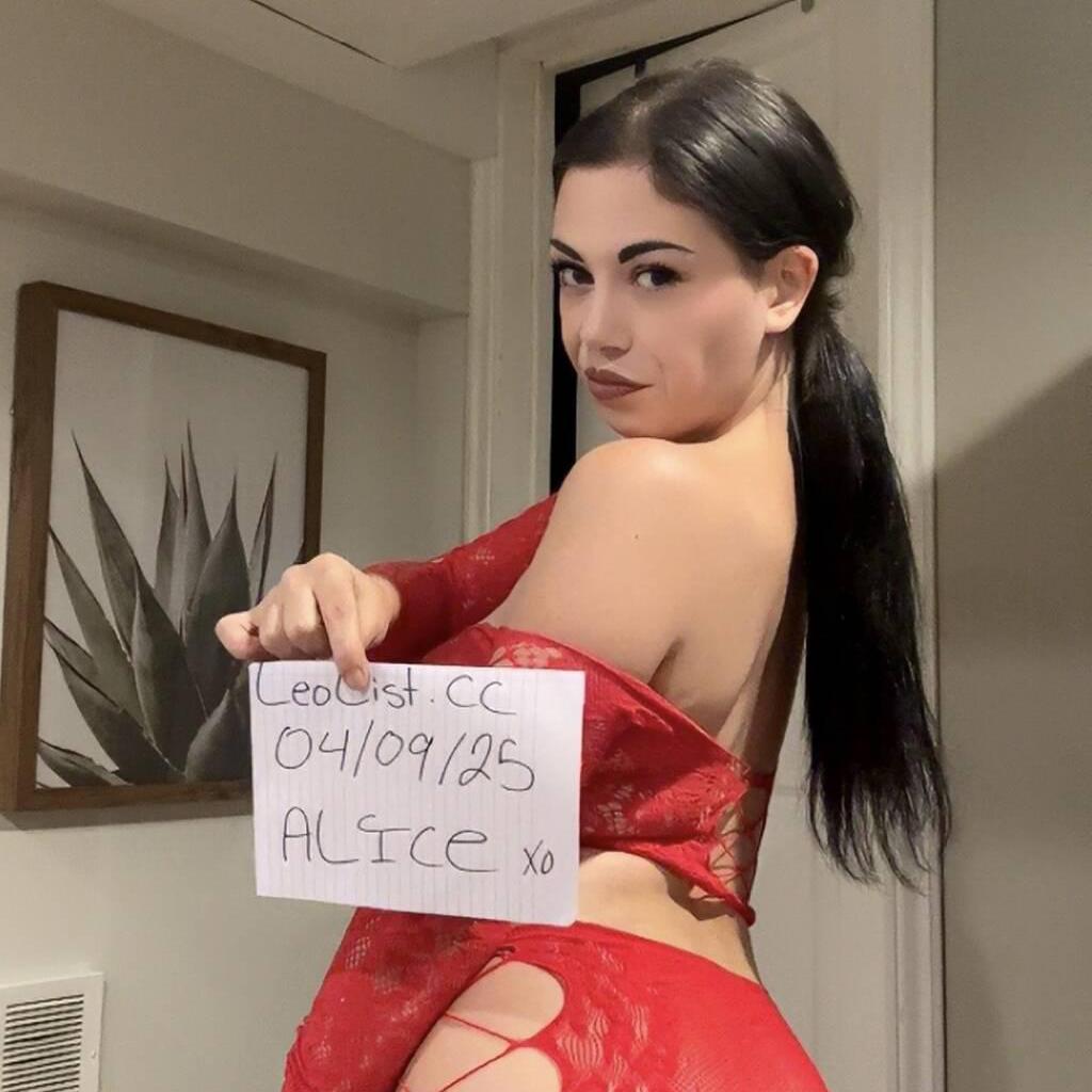 
                        Alicee Wonderland
                     is Female Escorts. | Toronto | Ontario | Canada | canadapleasure.com 