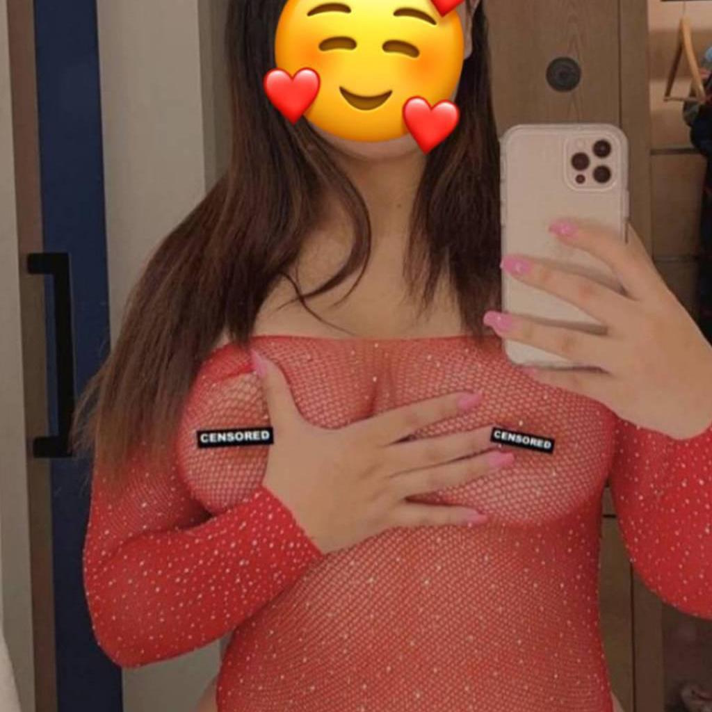 
                        Salma
                     is Female Escorts. | Barrie | Ontario | Canada | canadapleasure.com 