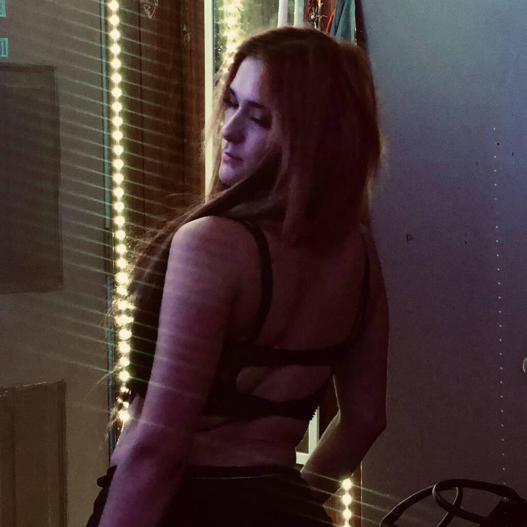 
                        Lilmiss Cece - no deposit
                     is Female Escorts. | Kelowna | British Columbia | Canada | canadapleasure.com 