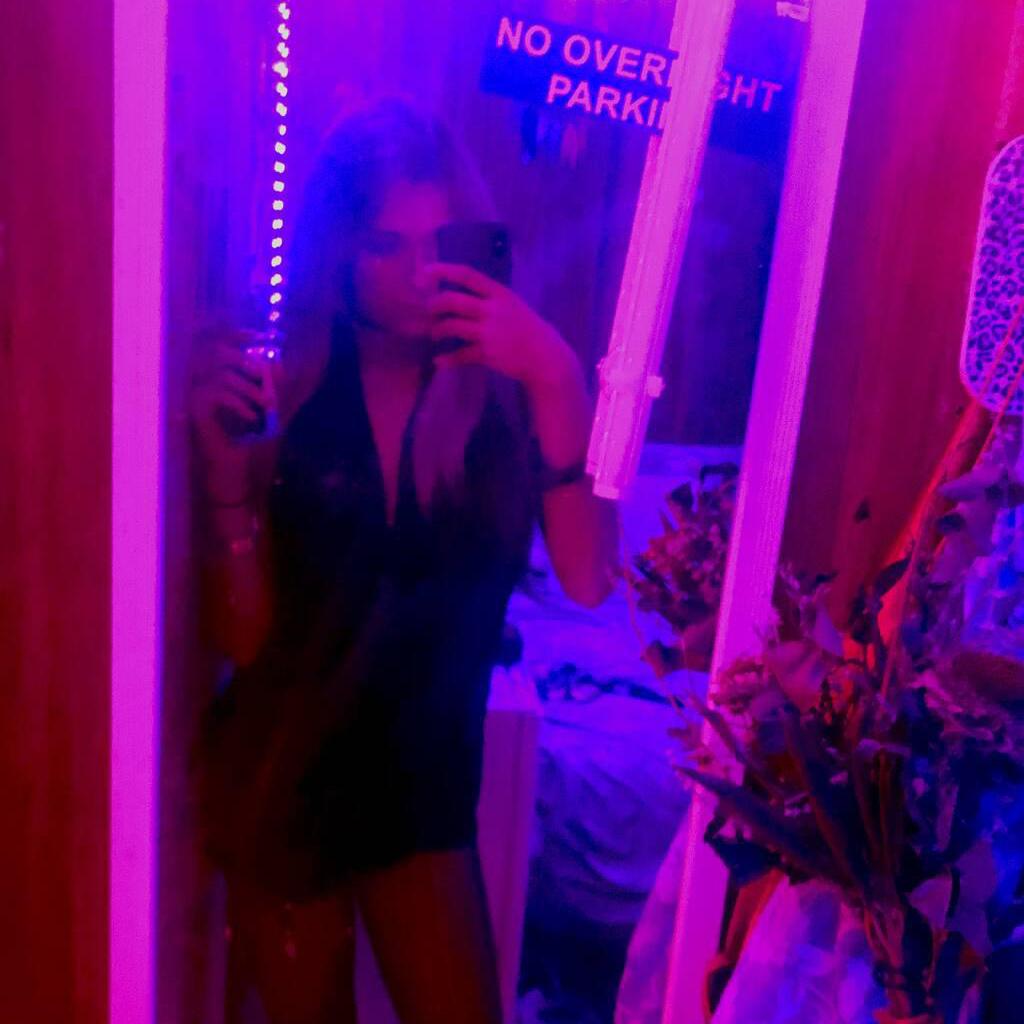 
                        Lilmiss Cece - no deposit
                     is Female Escorts. | Kelowna | British Columbia | Canada | canadapleasure.com 