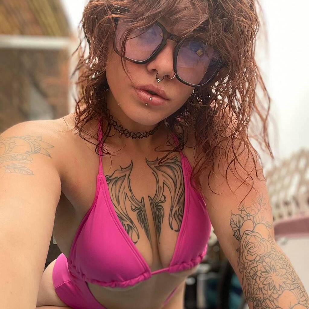 
                        Sandy
                     is Female Escorts. | Fredericton | New Brunswick | Canada | canadapleasure.com 