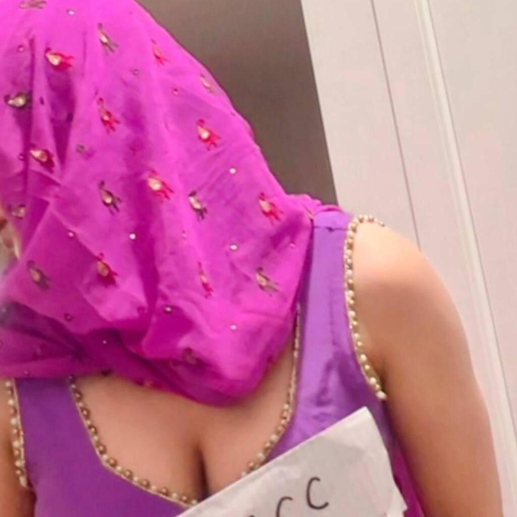 
                        Simran
                     is Female Escorts. | Vancouver | British Columbia | Canada | canadapleasure.com 