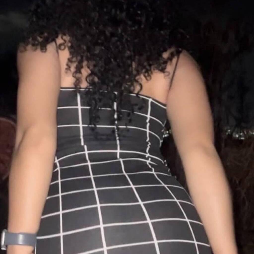 
                        Lina
                     is Female Escorts. | Montreal | Quebec | Canada | canadapleasure.com 