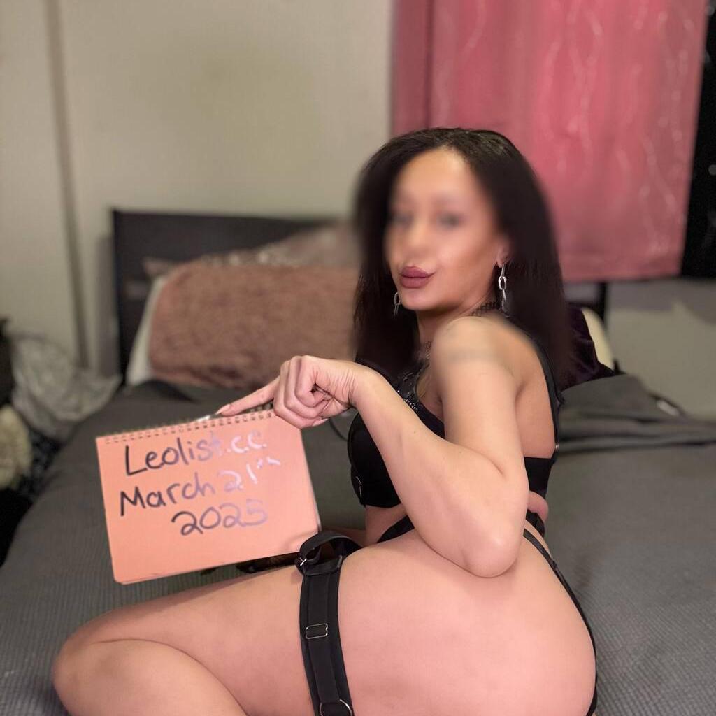 
                        Miss Leila
                     is Female Escorts. | Calgary | Alberta | Canada | canadapleasure.com 