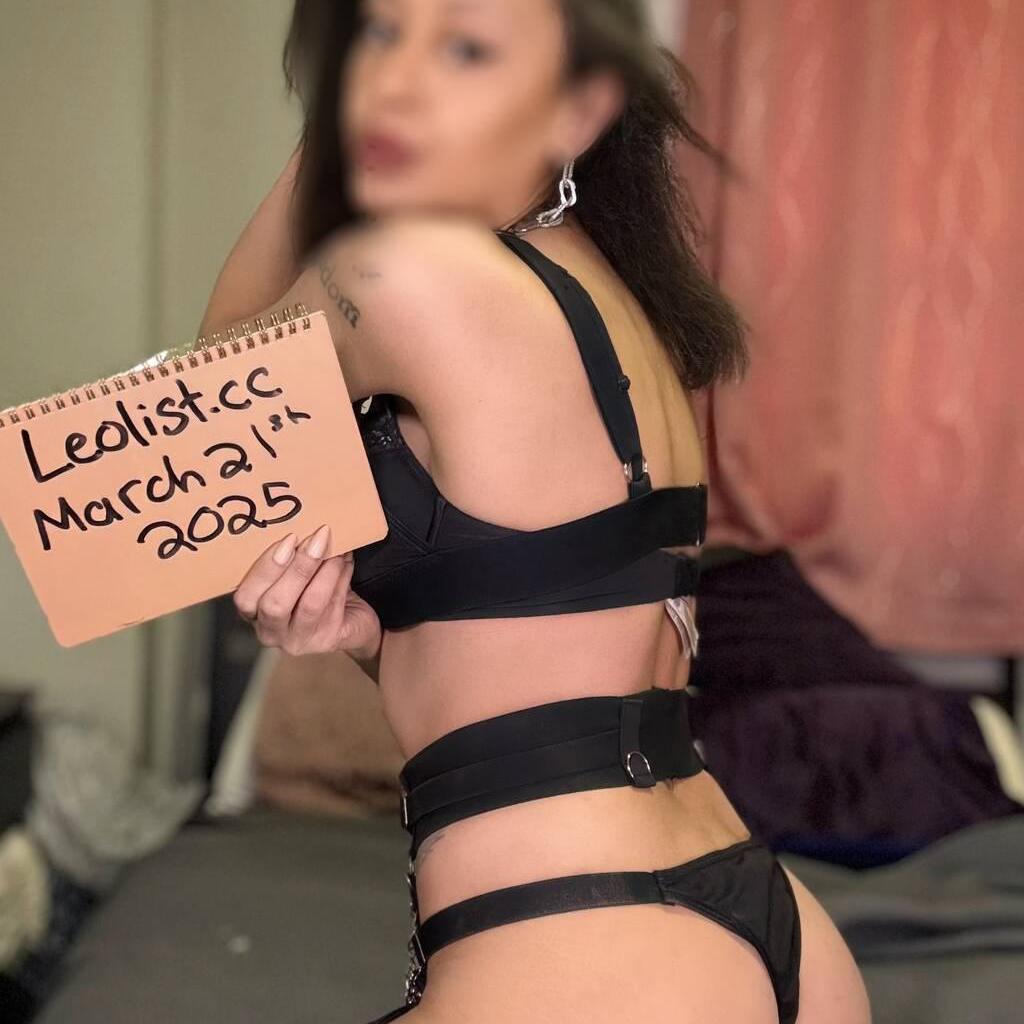 
                        Miss Leila
                     is Female Escorts. | belleville | Ontario | Canada | canadapleasure.com 