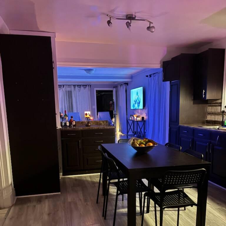 
                        Fadora Hess
                     is Female Escorts. | Sarnia | Ontario | Canada | canadapleasure.com 