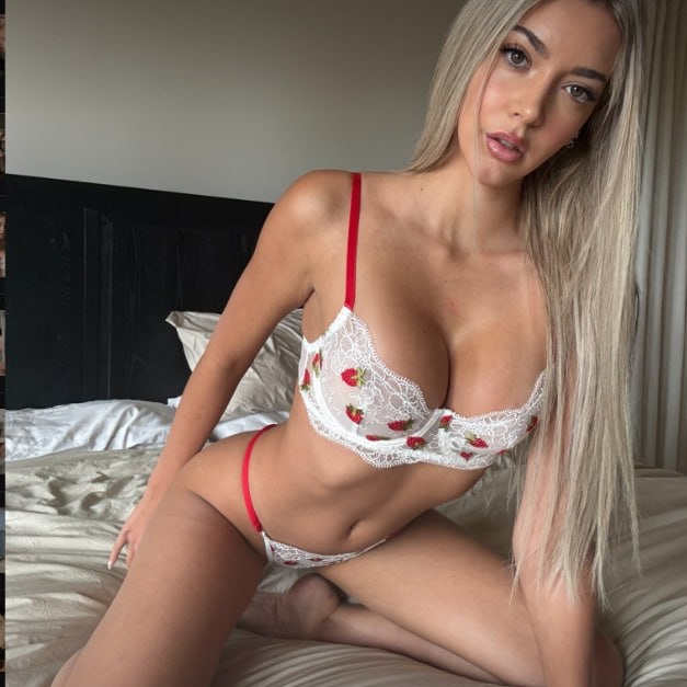 Chloe is Female Escorts. | Calgary | Alberta | Canada | canadapleasure.com 