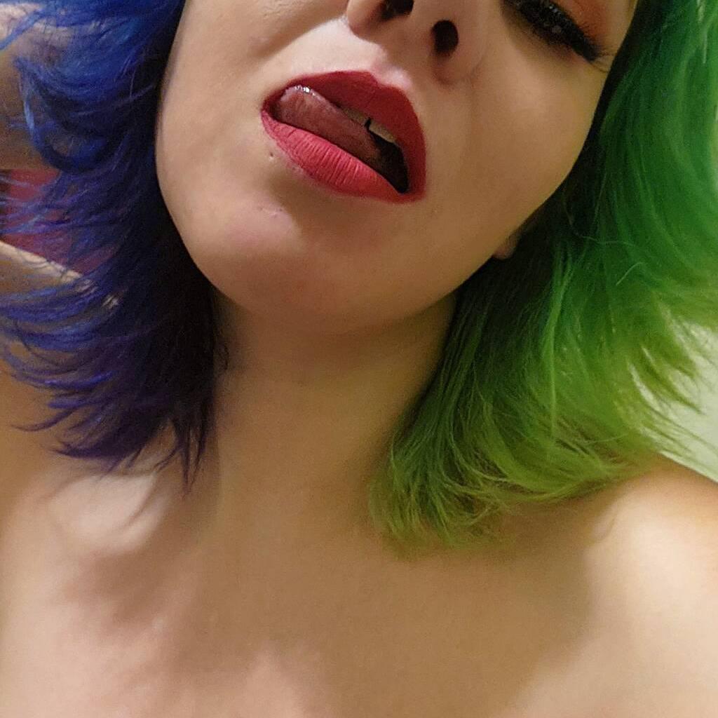 
                        Fiona
                     is Female Escorts. | Winnipeg | Manitoba | Canada | canadapleasure.com 