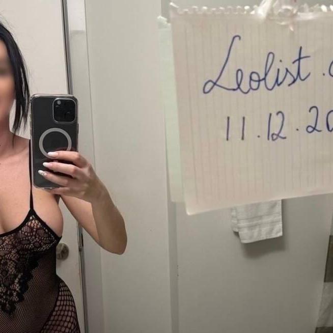 
                        𝑳𝒆𝒐𝒏𝒂
                     is Female Escorts. | Edmonton | Alberta | Canada | canadapleasure.com 