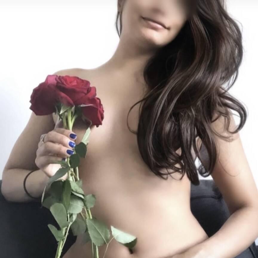 
                        Serena
                     is Female Escorts. | Toronto | Ontario | Canada | canadapleasure.com 