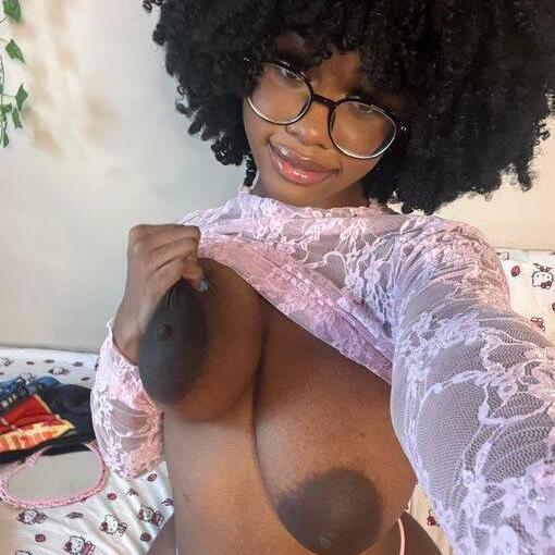 
                        Aduuni
                     is Female Escorts. | Chatham | Ontario | Canada | canadapleasure.com 