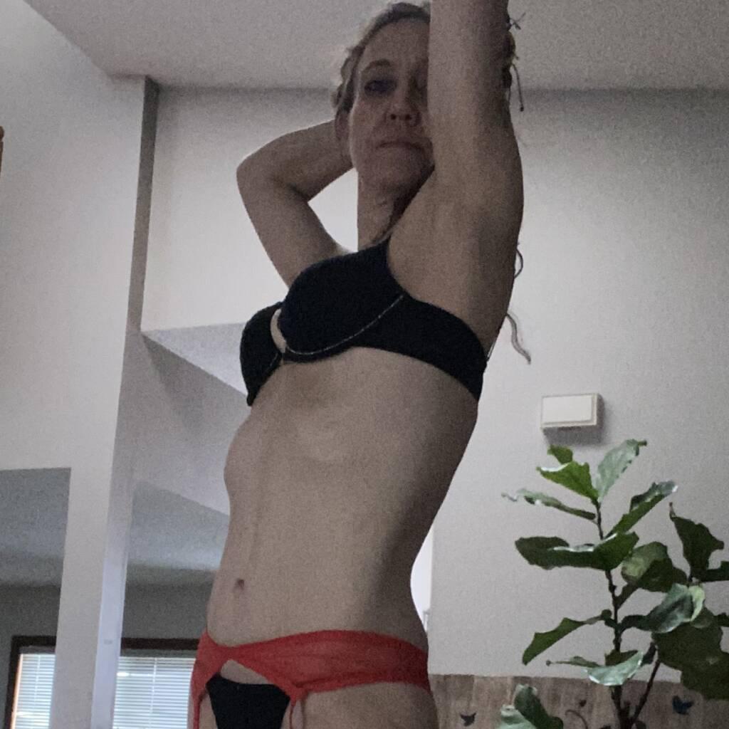 
                        ONLY YOURS
                     is Female Escorts. | Edmonton | Alberta | Canada | canadapleasure.com 