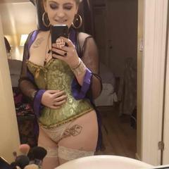 
                        Gypsy Rose
                     is Female Escorts. | Kelowna | British Columbia | Canada | canadapleasure.com 