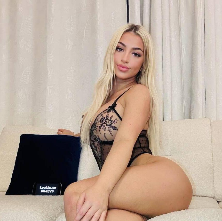 
                        Brielle
                     is Female Escorts. | Brandon | Manitoba | Canada | canadapleasure.com 