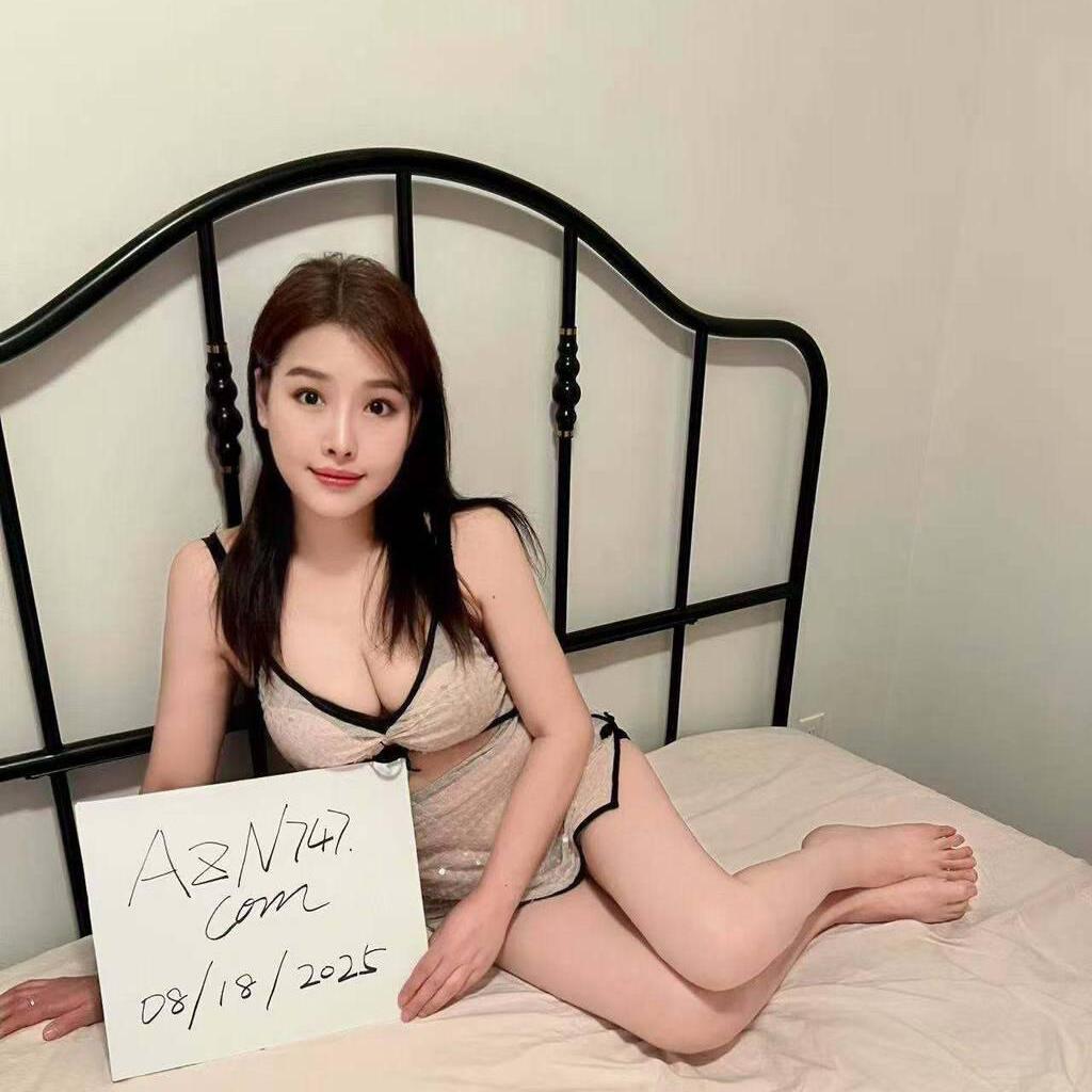 
                        Kelly226-476-0412
                     is Female Escorts. | Barrie | Ontario | Canada | canadapleasure.com 