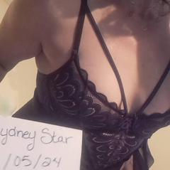 
                        C  pp LOOKSYDNEY STAR
                     is Female Escorts. | Calgary | Alberta | Canada | canadapleasure.com 