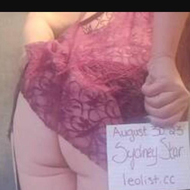 
                        C  pp LOOKSYDNEY STAR
                     is Female Escorts. | Calgary | Alberta | Canada | canadapleasure.com 