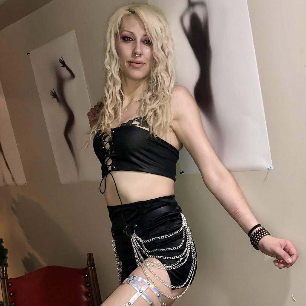 
                        Sara
                     is Female Escorts. | Kitchener | Ontario | Canada | canadapleasure.com 