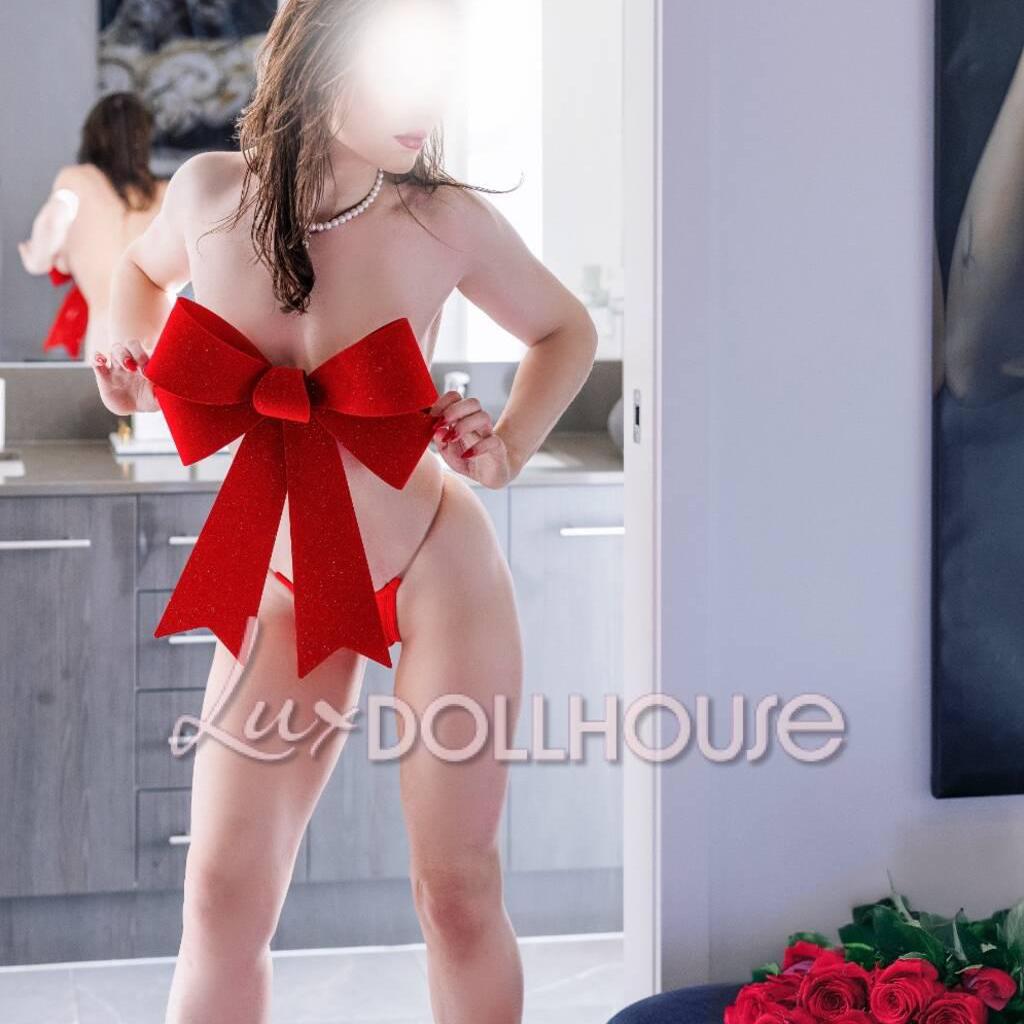 
                        LuxDollhouse
                     is Female Escorts. | Medicine Hat | Alberta | Canada | canadapleasure.com 