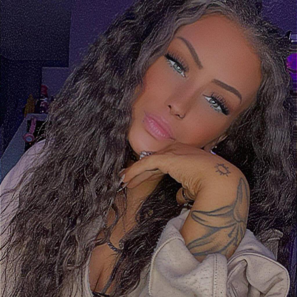 
                        Evie
                     is Female Escorts. | Hamilton | Ontario | Canada | canadapleasure.com 