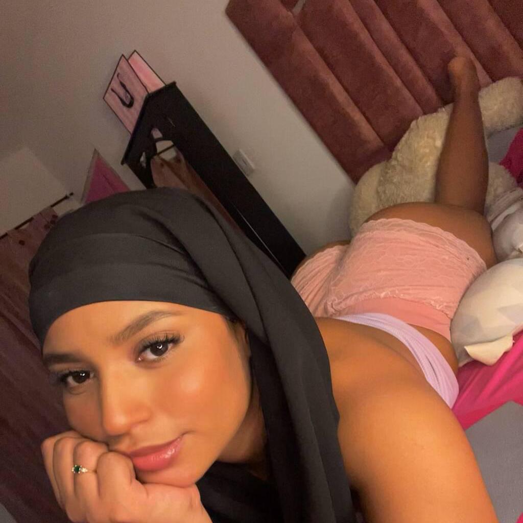 
                        Aaliyah
                     is Female Escorts. | Sherbrooke | Quebec | Canada | canadapleasure.com 