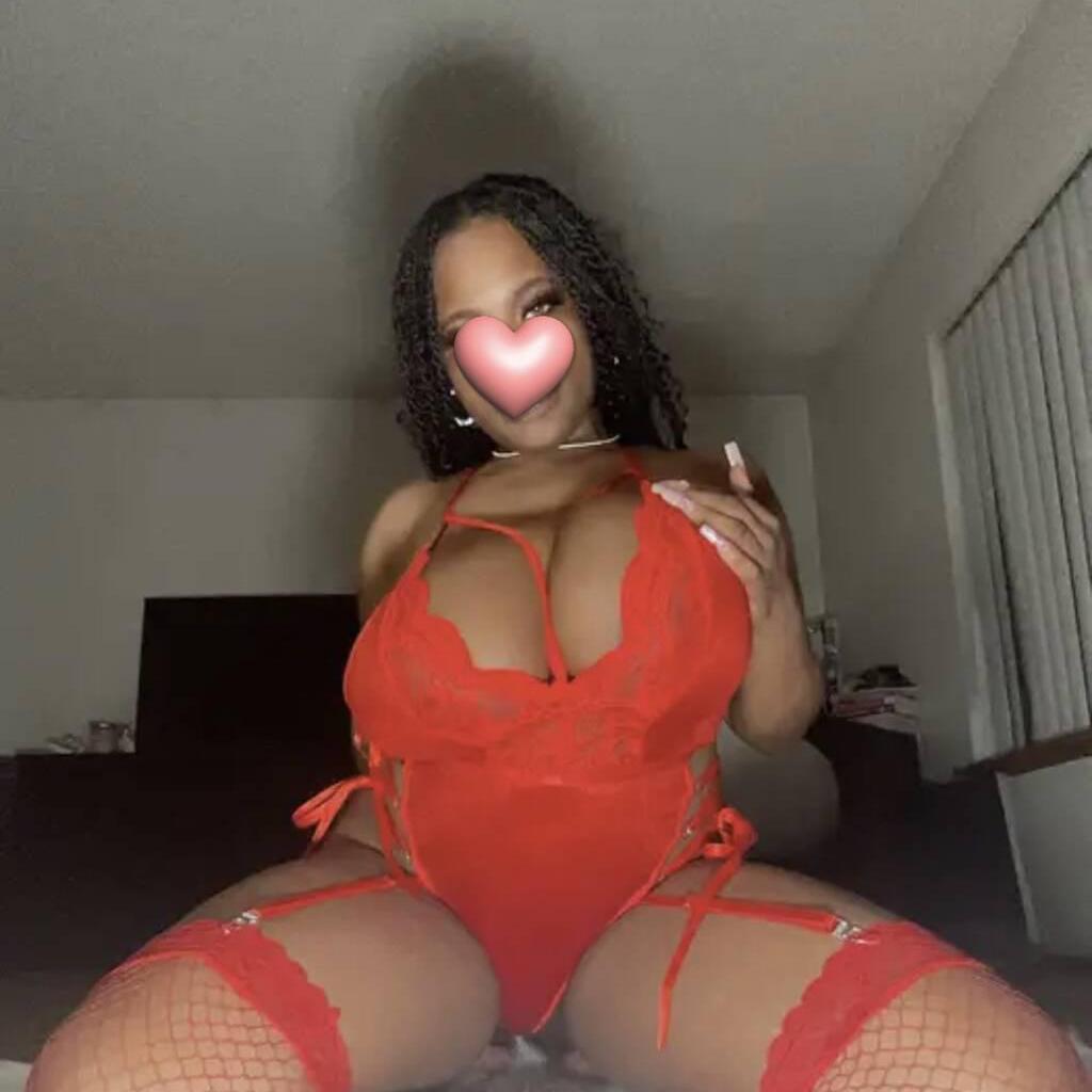 
                        Winnie
                     is Female Escorts. | Vancouver | British Columbia | Canada | canadapleasure.com 