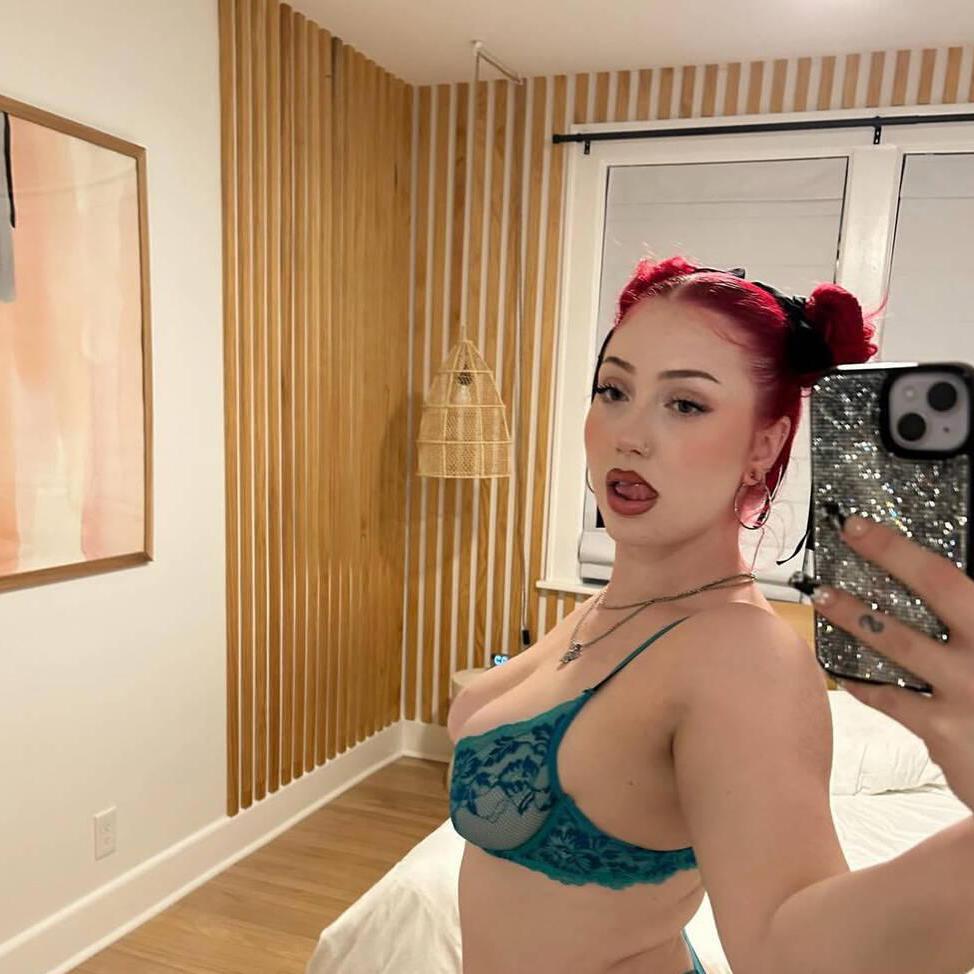 
                        Mia
                     is Female Escorts. | Red Deer | Alberta | Canada | canadapleasure.com 