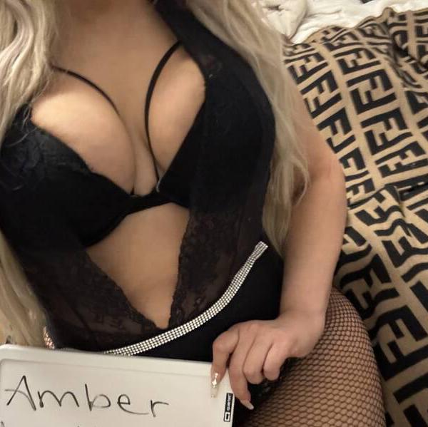 
                        Amber
                     is Female Escorts. | Toronto | Ontario | Canada | canadapleasure.com 