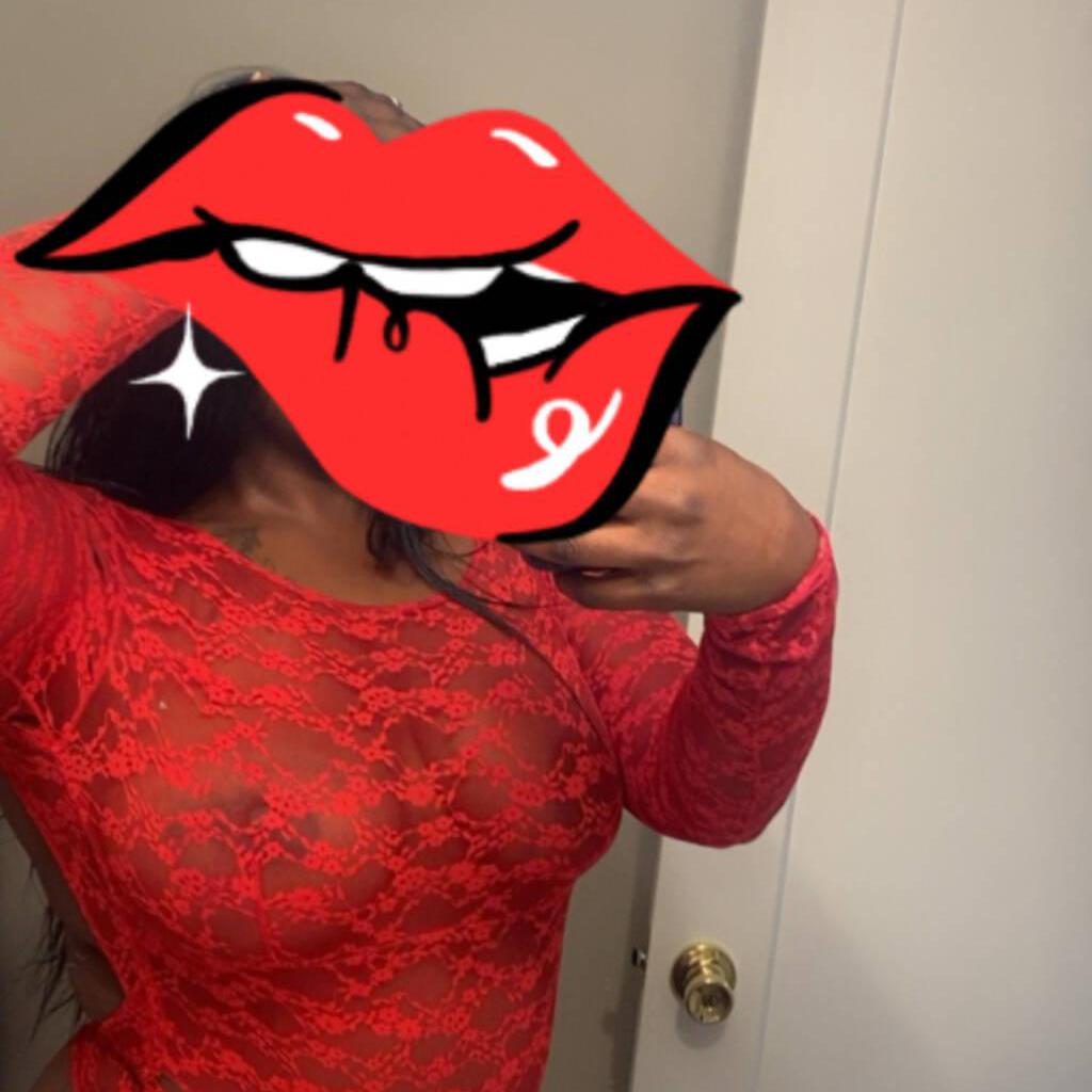 
                        Mona
                     is Female Escorts. | Kitchener | Ontario | Canada | canadapleasure.com 