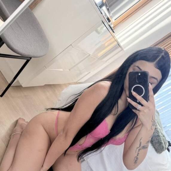 
                        Ashley
                     is Female Escorts. | Cornwall | Ontario | Canada | canadapleasure.com 