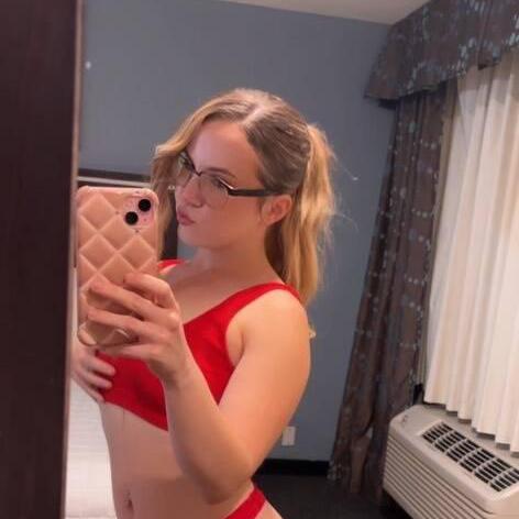 
                        Cassie
                     is Female Escorts. | Fredericton | New Brunswick | Canada | canadapleasure.com 
