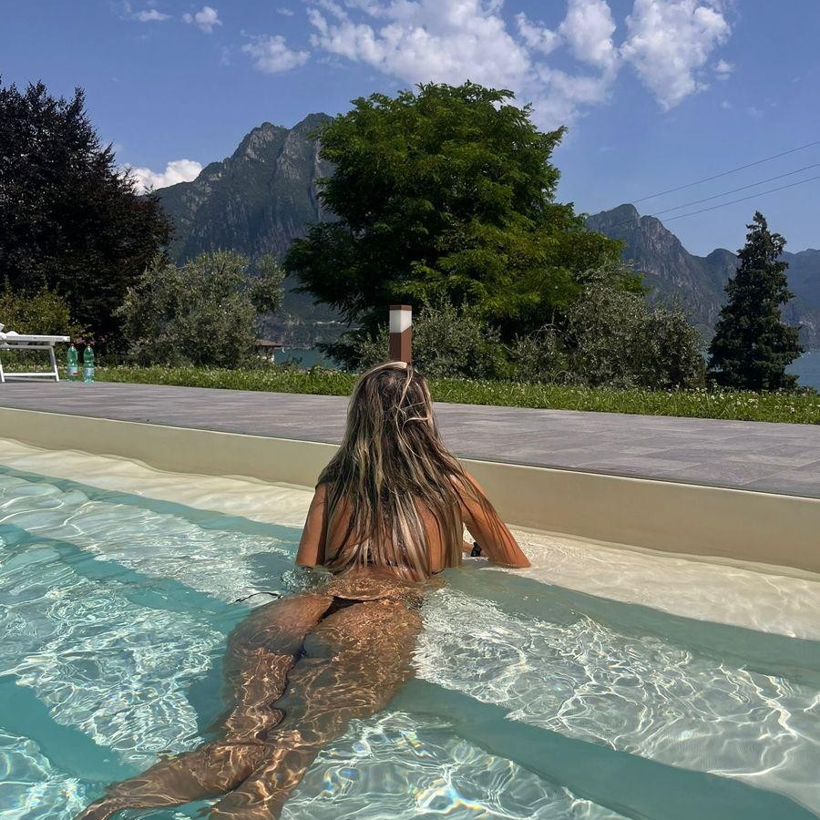 Ashley is Female Escorts. | Vancouver | British Columbia | Canada | canadapleasure.com 