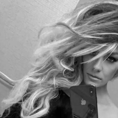 
                        Dee
                     is Female Escorts. | Edmonton | Alberta | Canada | canadapleasure.com 