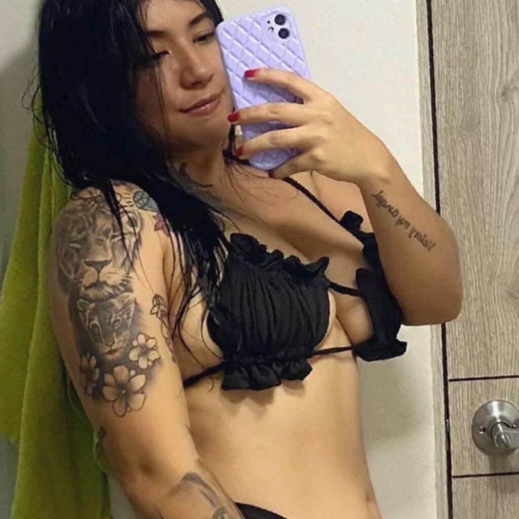 
                        Laura
                     is Female Escorts. | Lethbridge | Alberta | Canada | canadapleasure.com 