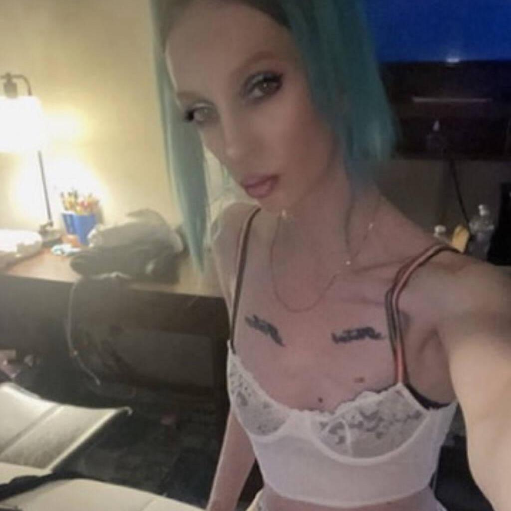 
                        Raven blue
                     is Female Escorts. | Toronto | Ontario | Canada | canadapleasure.com 