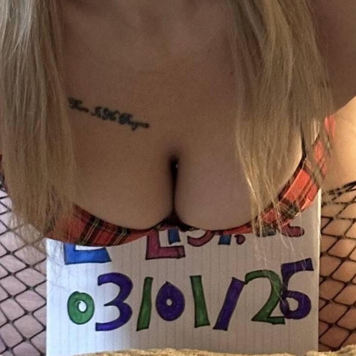 
                        Peyton
                     is Female Escorts. | Grande Prairie | Alberta | Canada | canadapleasure.com 