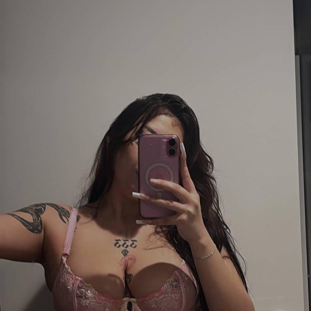 
                        Ally
                     is Female Escorts. | Vancouver | British Columbia | Canada | canadapleasure.com 