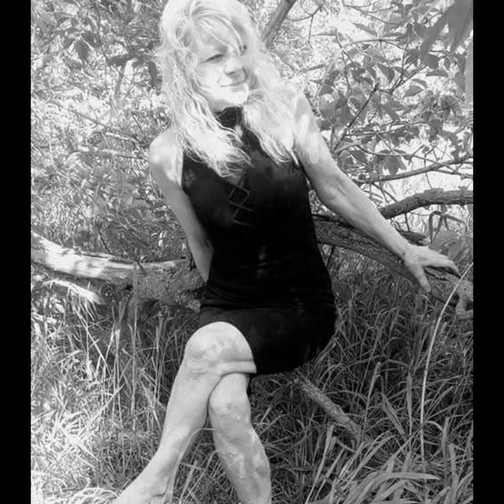 
                        Shelley Amos
                     is Female Escorts. | Edmonton | Alberta | Canada | canadapleasure.com 