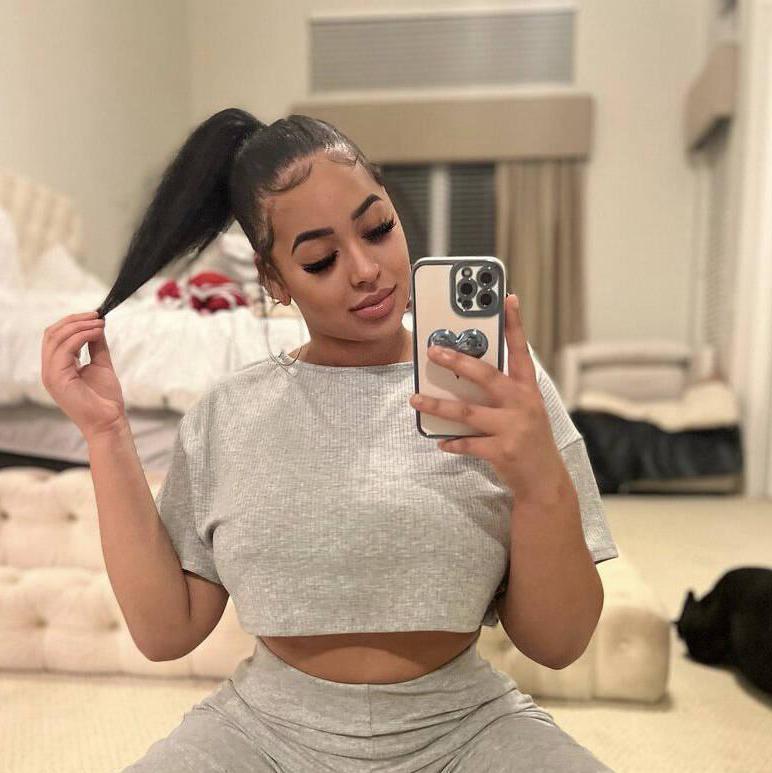 
                        Whitenorah
                     is Female Escorts. | Abbotsford | British Columbia | Canada | canadapleasure.com 