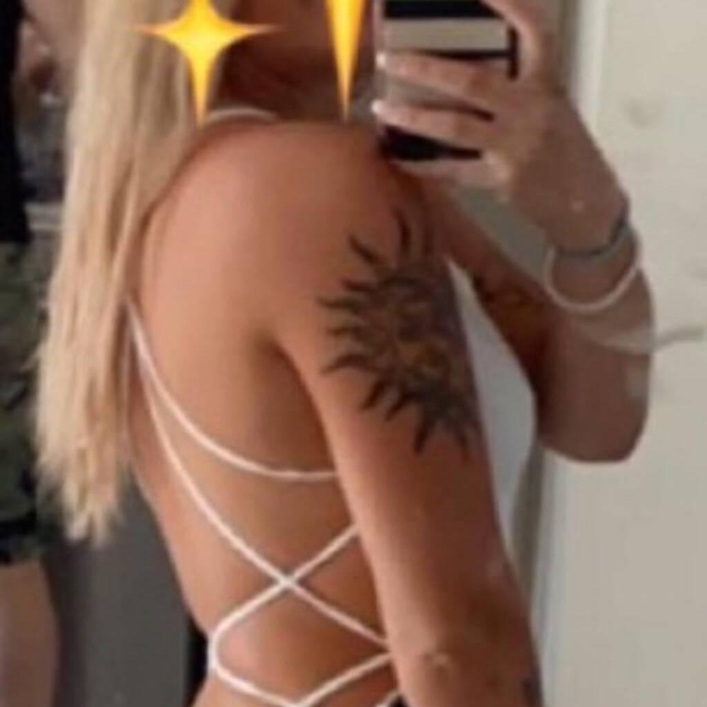 
                        BrielleRose
                     is Female Escorts. | Kelowna | British Columbia | Canada | canadapleasure.com 