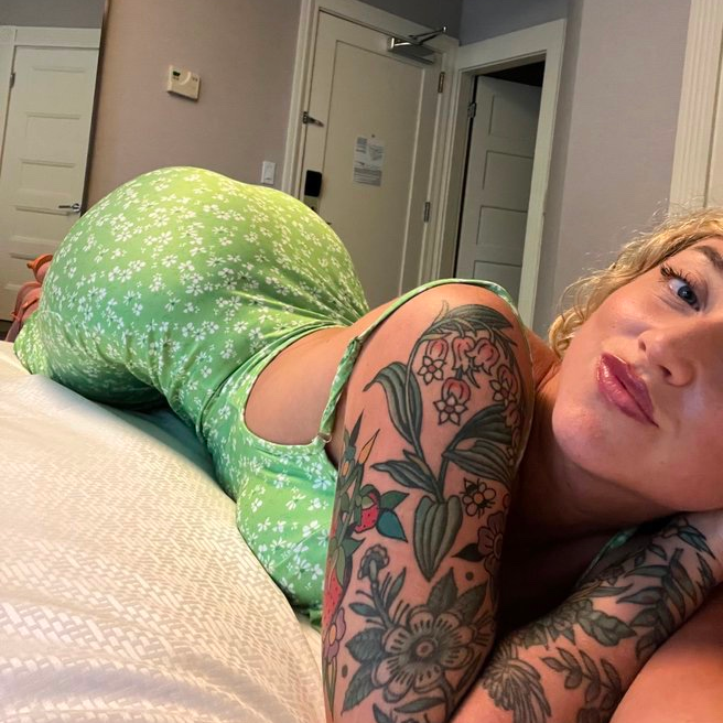 Emily Meaghan is Female Escorts. | Saskatoon | Saskatchewan | Canada | canadapleasure.com 