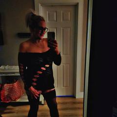 
                        Twisted Tianna
                     is Female Escorts. | Edmonton | Alberta | Canada | canadapleasure.com 